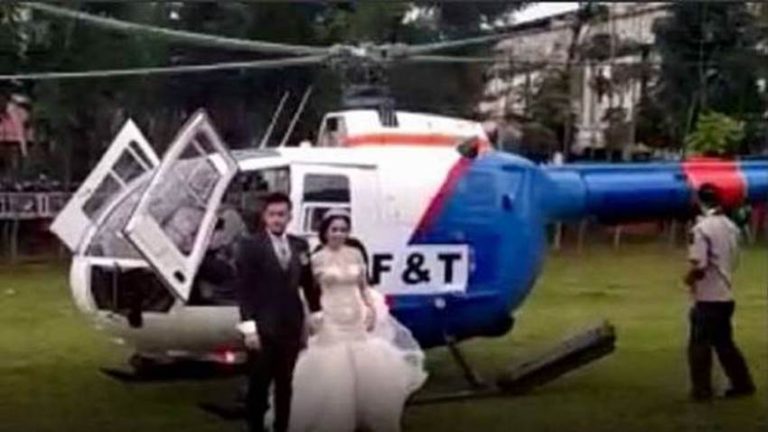 Heboh video pengantin naiki helikopter polisi di Sumut keluarga keluarkan uang sewa Rp 120 juta