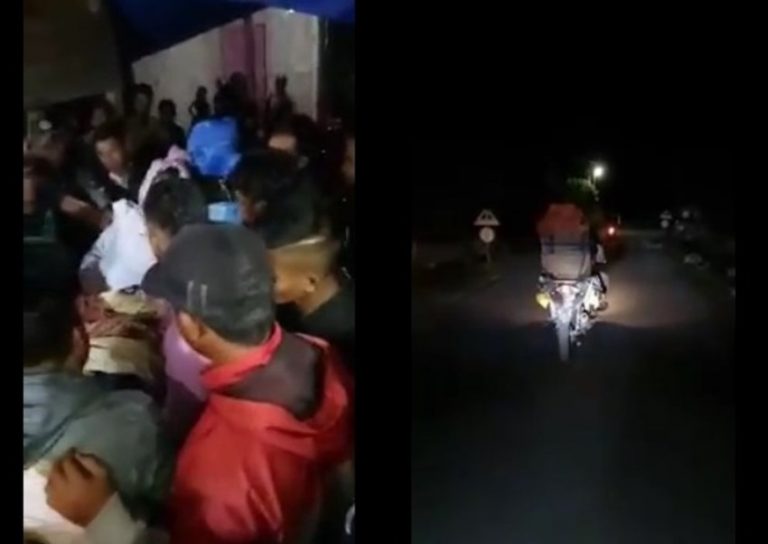 Terkendala akses jalan pria di Sulawesi Tengah ini antar jenazah menggunakan sepeda motor