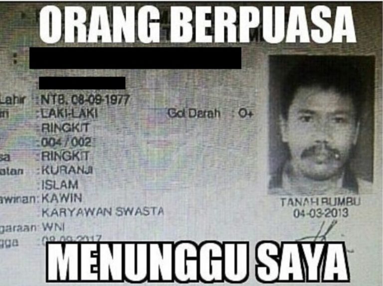 Foto KTP milik pria berkumis ini viral namanya bisa bikin orang yang lagi puasa khilaf