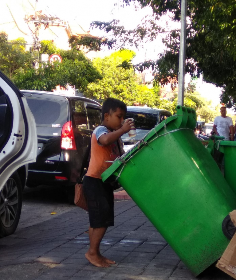 bocah sampah