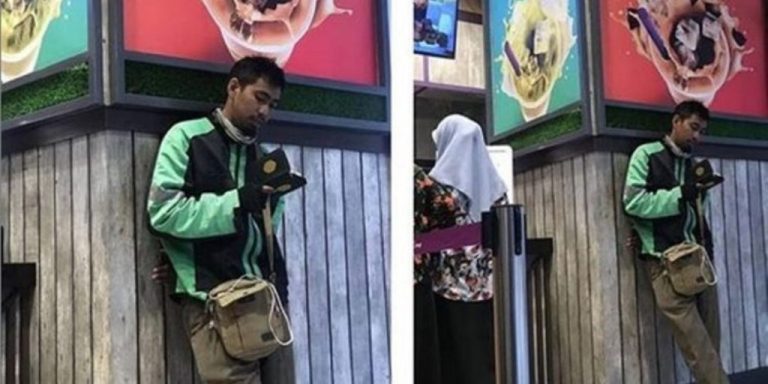 Nunggu pesanan selesai sambil membaca Al Quran aksi driver ojek online ini tuai pujian dari netizen