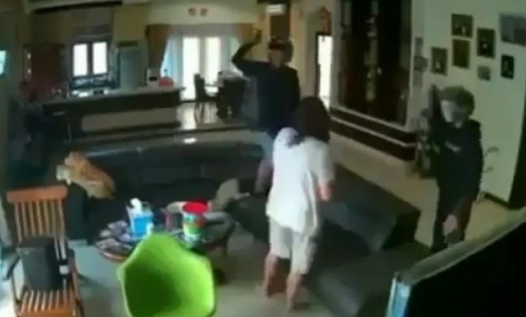 Viral perampokan di Pekanbaru pada siang hari terekam CCTV