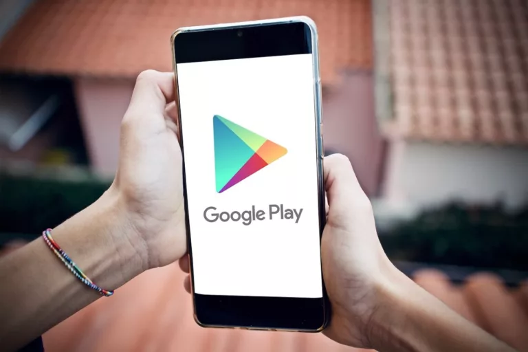 Cara Mengatasi Perangkat Tidak Kompatibel di Play Store